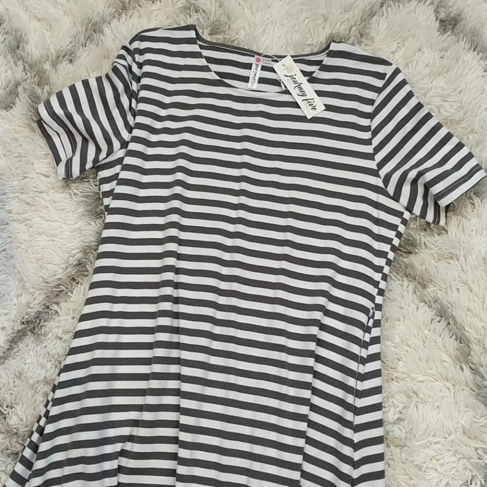 💠NEW💠w tag Dress